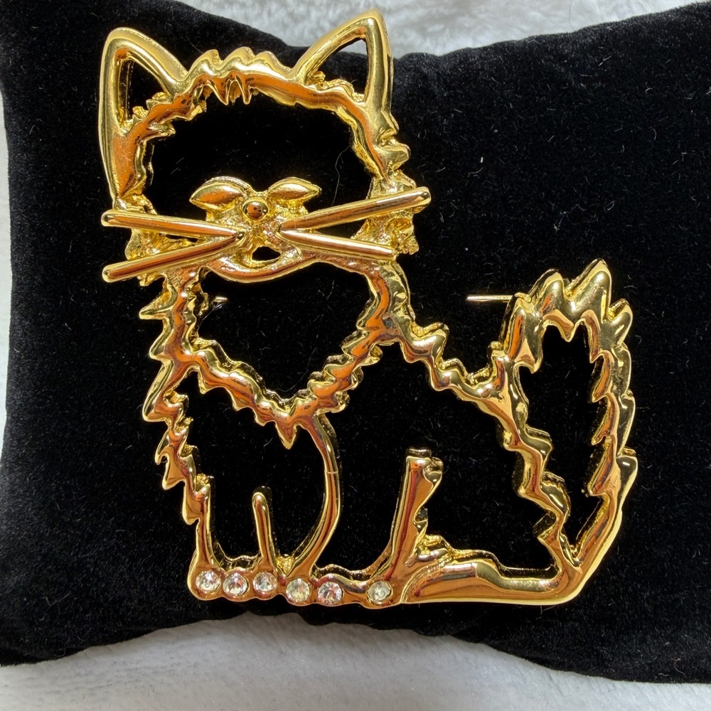 VTG Gold Tone Rhinestone Sassy Sitting Cat Brooch Whimsical Feline Animal Pin